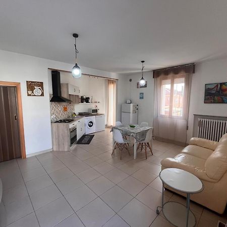 Good House- Ampio Appartamento Vicino Al Mare Rimini Zewnętrze zdjęcie