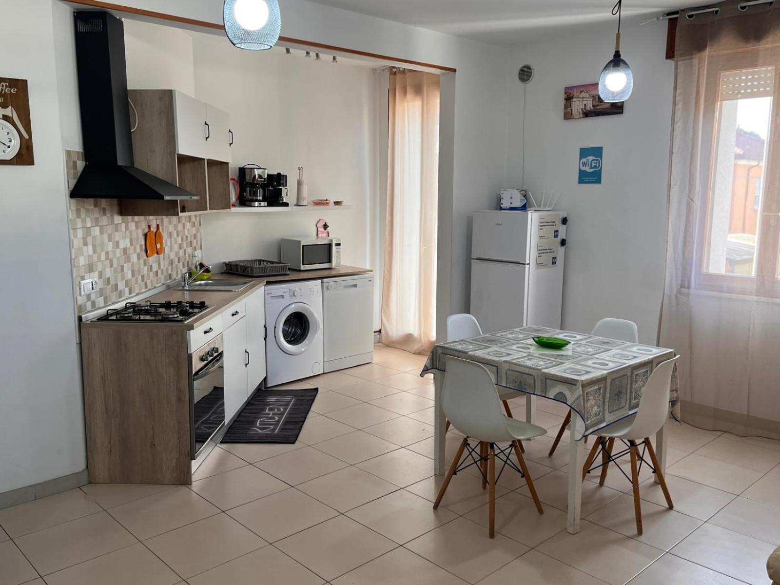 Good House- Ampio Appartamento Vicino Al Mare Rimini Zewnętrze zdjęcie